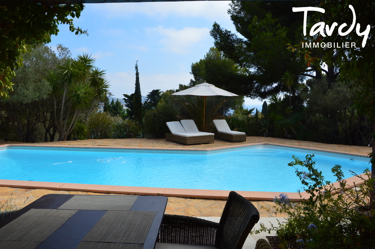 Proprit plage  pieds - Tmoignage Acqureur - 83270 SAINT-CYR-SUR-MER - Saint-Cyr-sur-Mer