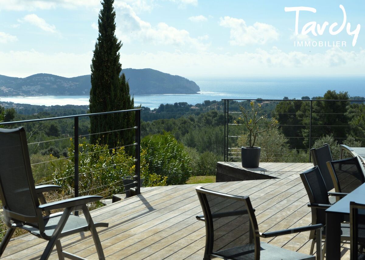 Villa Sauzet vue mer, terrain plat - 83740 La Cadière d'Azur - La Cadière-d'Azur