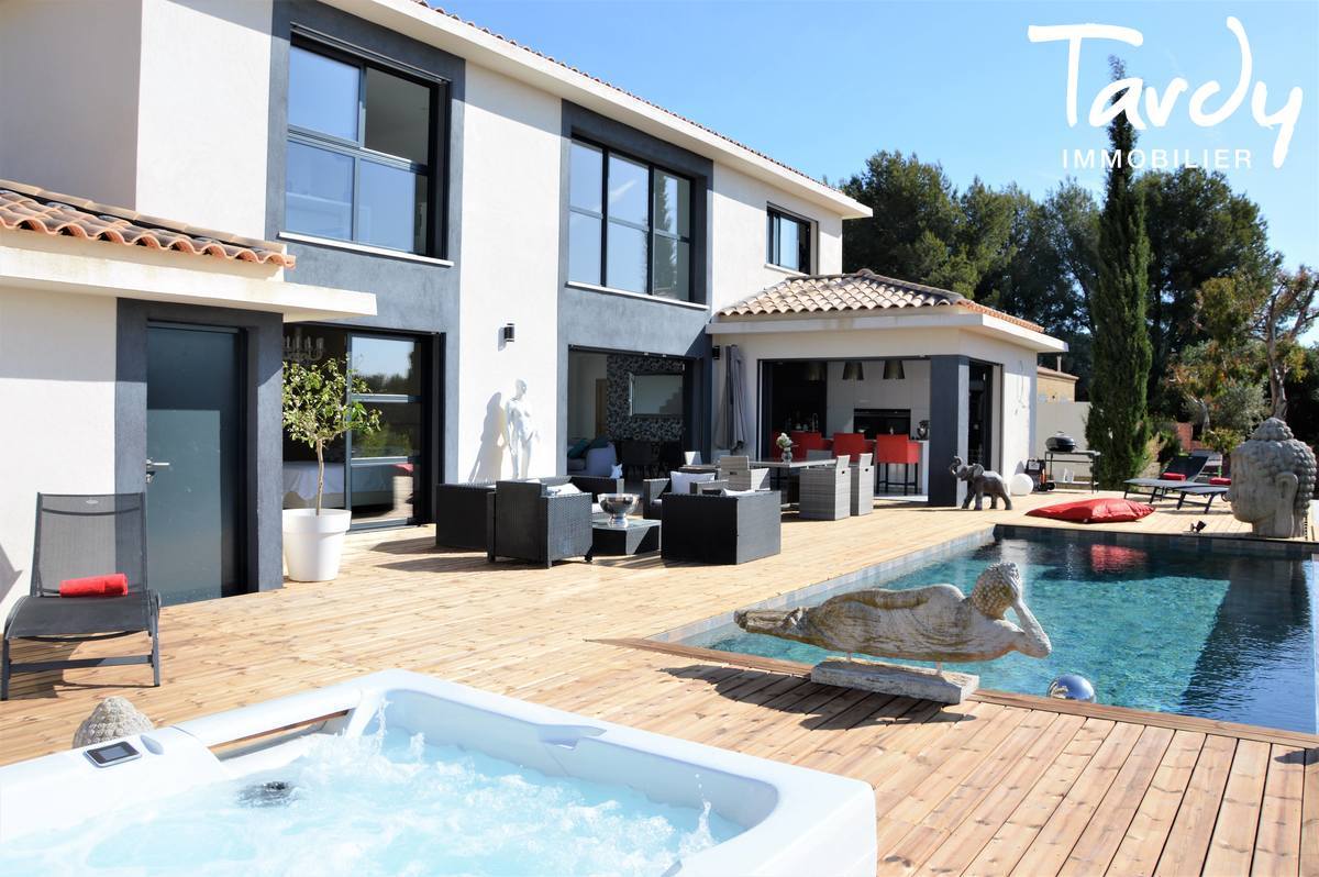 vente achat MaisonVilla SaintCyrsurMer 83270