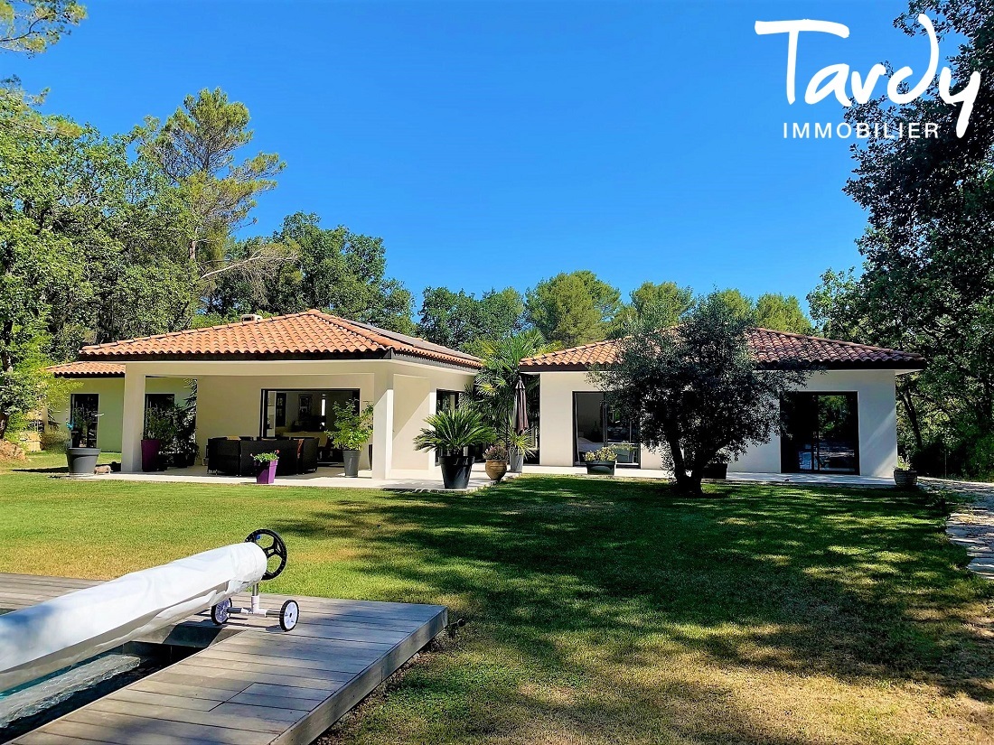 Magnifique Villa Contemporaine de plain-pied - 13100 AIX-EN-PROVENCE - Aix-en-Provence