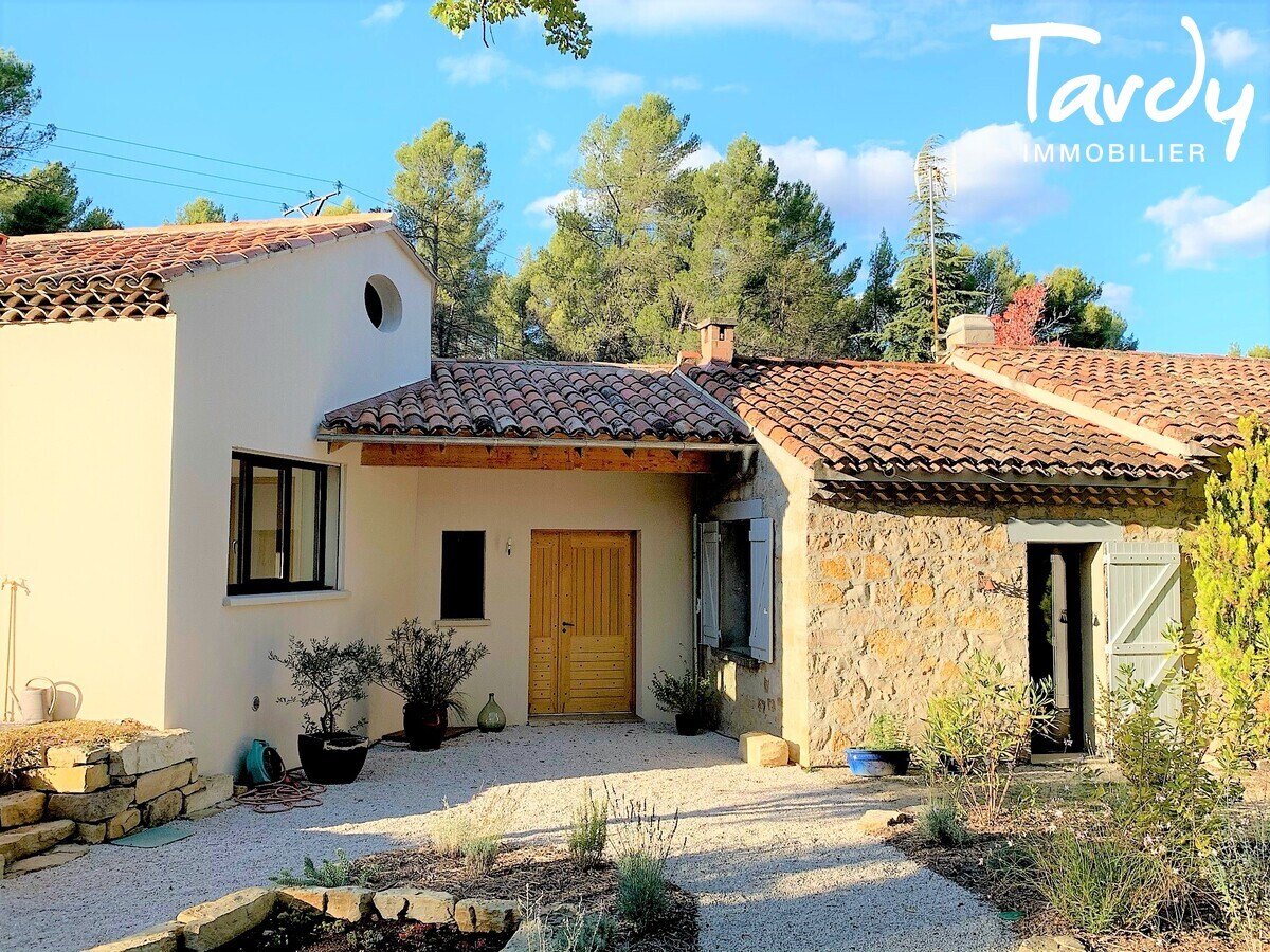 Maison Familiale, Charme et contemporain - 13710 FUVEAU - Aix-en-Provence