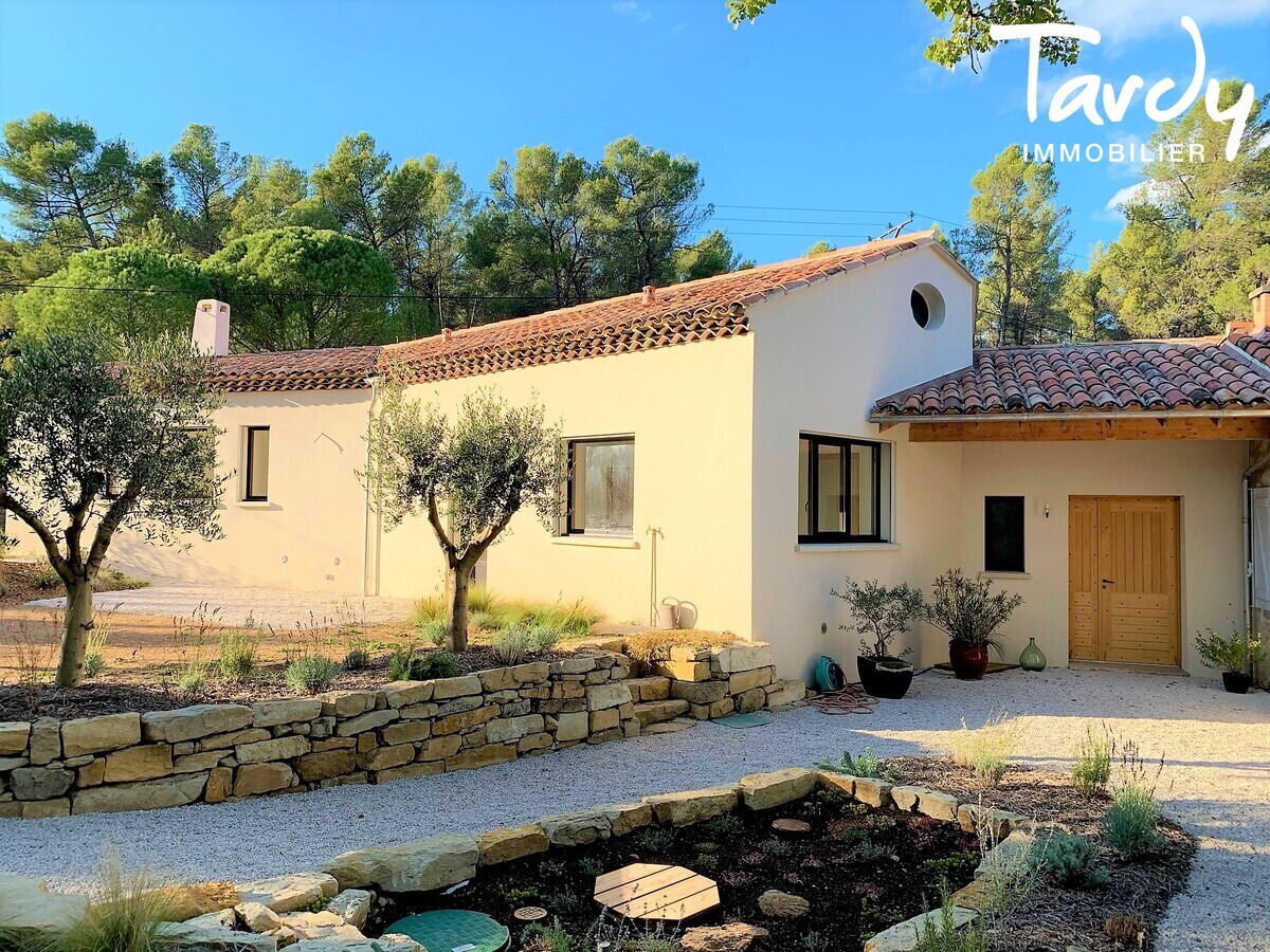 Maison Familiale, Charme et contemporain - 13710 FUVEAU - Aix-en-Provence