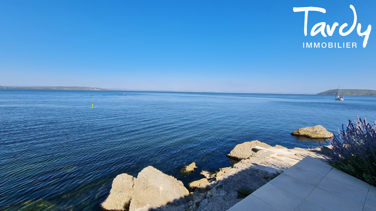 Superbe Villa Pieds dans l'eau - 13118 ISTRES - Istres