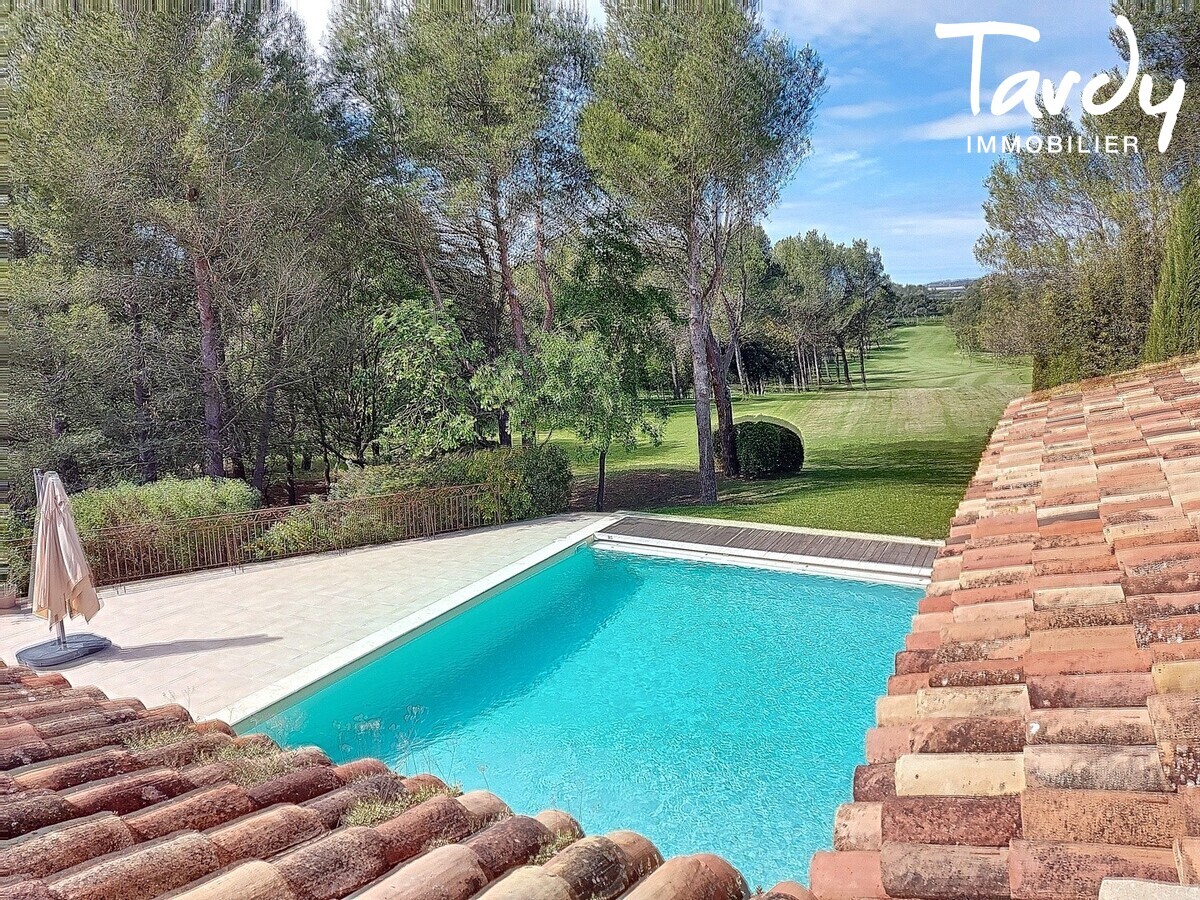 Bastide rcente de charme -  8 chambres, 525 m - 13100 PONT ROYAL - Aix-en-Provence - proche Aix en Provence