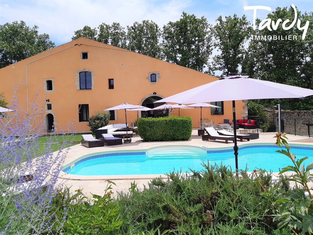Domaine du 17me en Luberon - Idal activit touristique - Proche 04 FORCALQUIER - Forcalquier