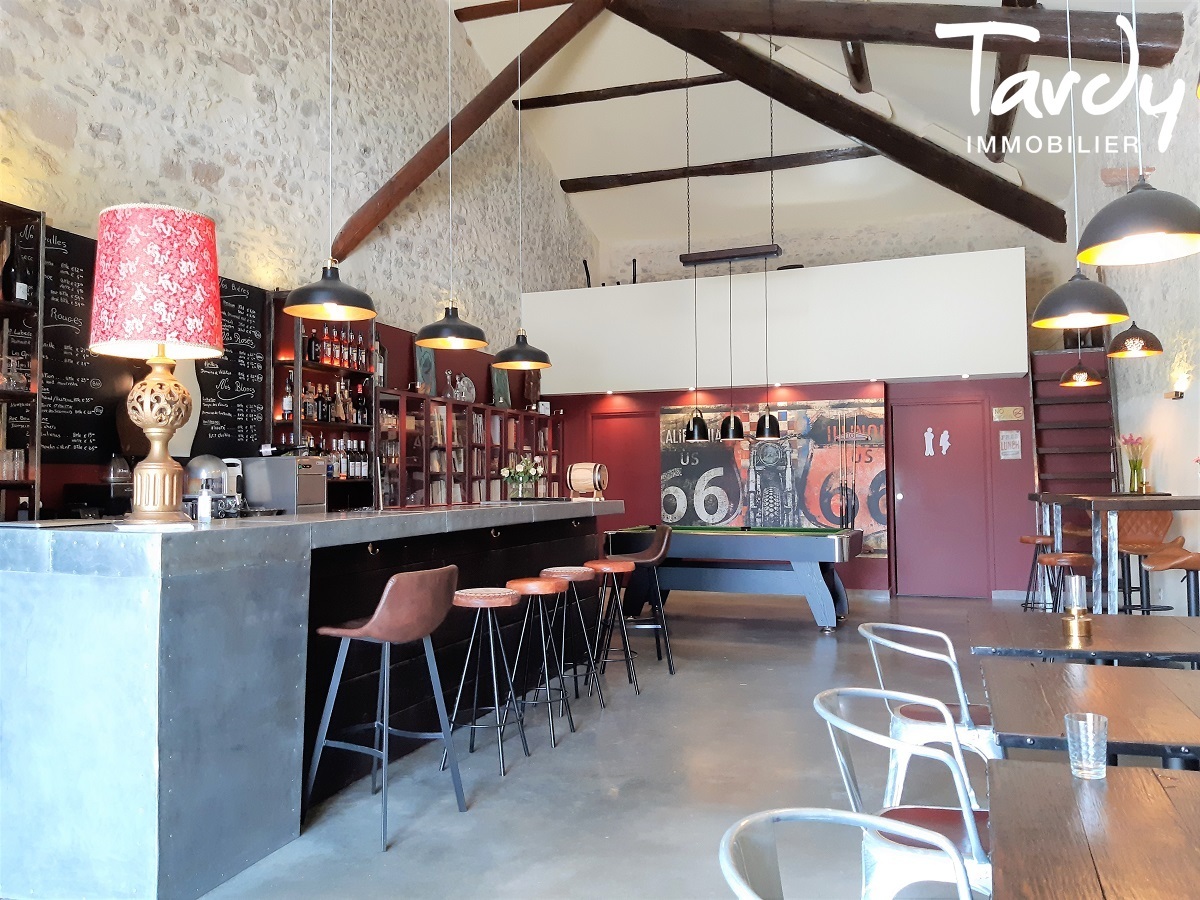 Domaine du 17me en Luberon - Idal activit touristique - Proche 04 FORCALQUIER - Forcalquier