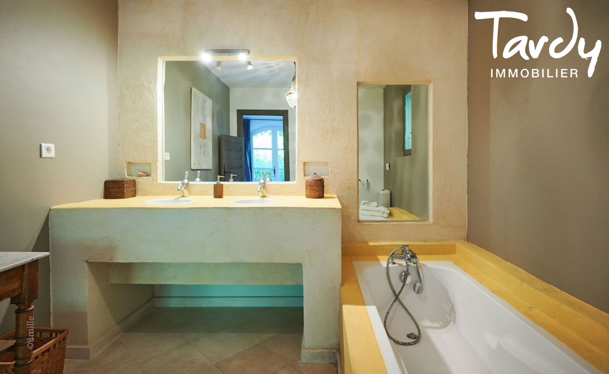 Belle familiale, proche plage et port, Cap Bnat - 83230 BORMES-LES-MIMOSAS - Bormes-les-Mimosas