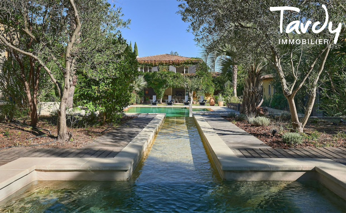 Belle familiale, proche plage et port, Cap Bnat - 83230 BORMES-LES-MIMOSAS - Bormes-les-Mimosas - luxury properties