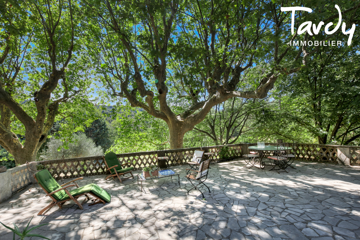 Proprit cadre campagne grand parc - 83300 DRAGUIGNAN - Draguignan - Large property for sale Provence