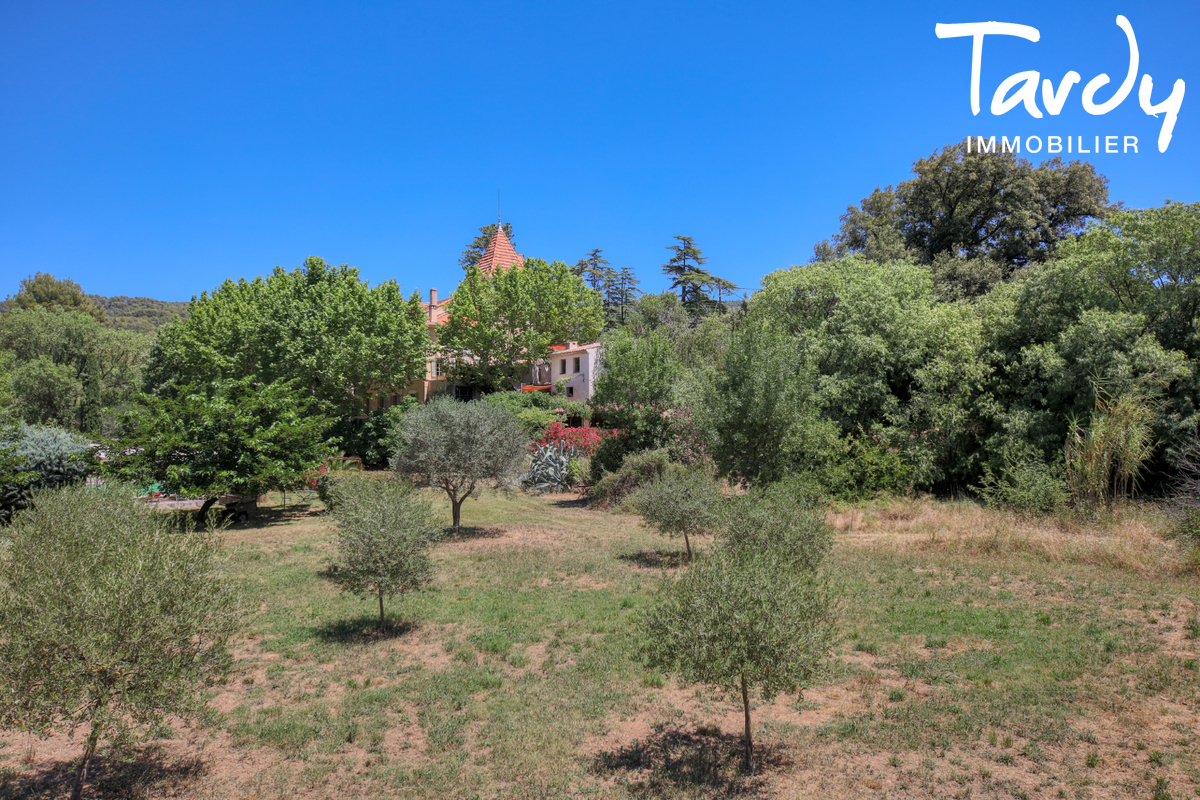 Proprit cadre campagne grand parc - 83300 DRAGUIGNAN - Draguignan - Proprit avec grand terrain sud de la France