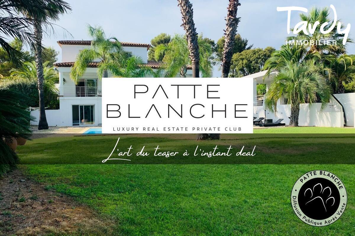 Villa familiale  10 min des plages - 83740 LA CADIERE D'AZUR - La Cadire-d'Azur - 83740 LA CADIERE D'AZUR - Villa contemporaine - PATTE BLANCHE