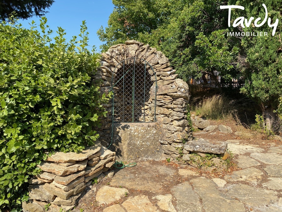 Mas en pierre rnov, campagne et calme absolu - 83740 LA CADIERE D'AZUR - La Cadire-d'Azur