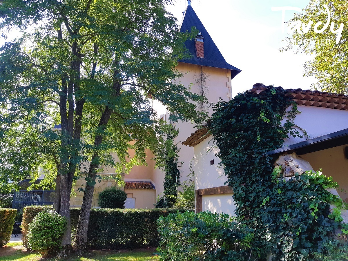 Chteau Renaissance, parc arbor - Proche 13100 AIX EN PROVENCE  - Aix-en-Provence