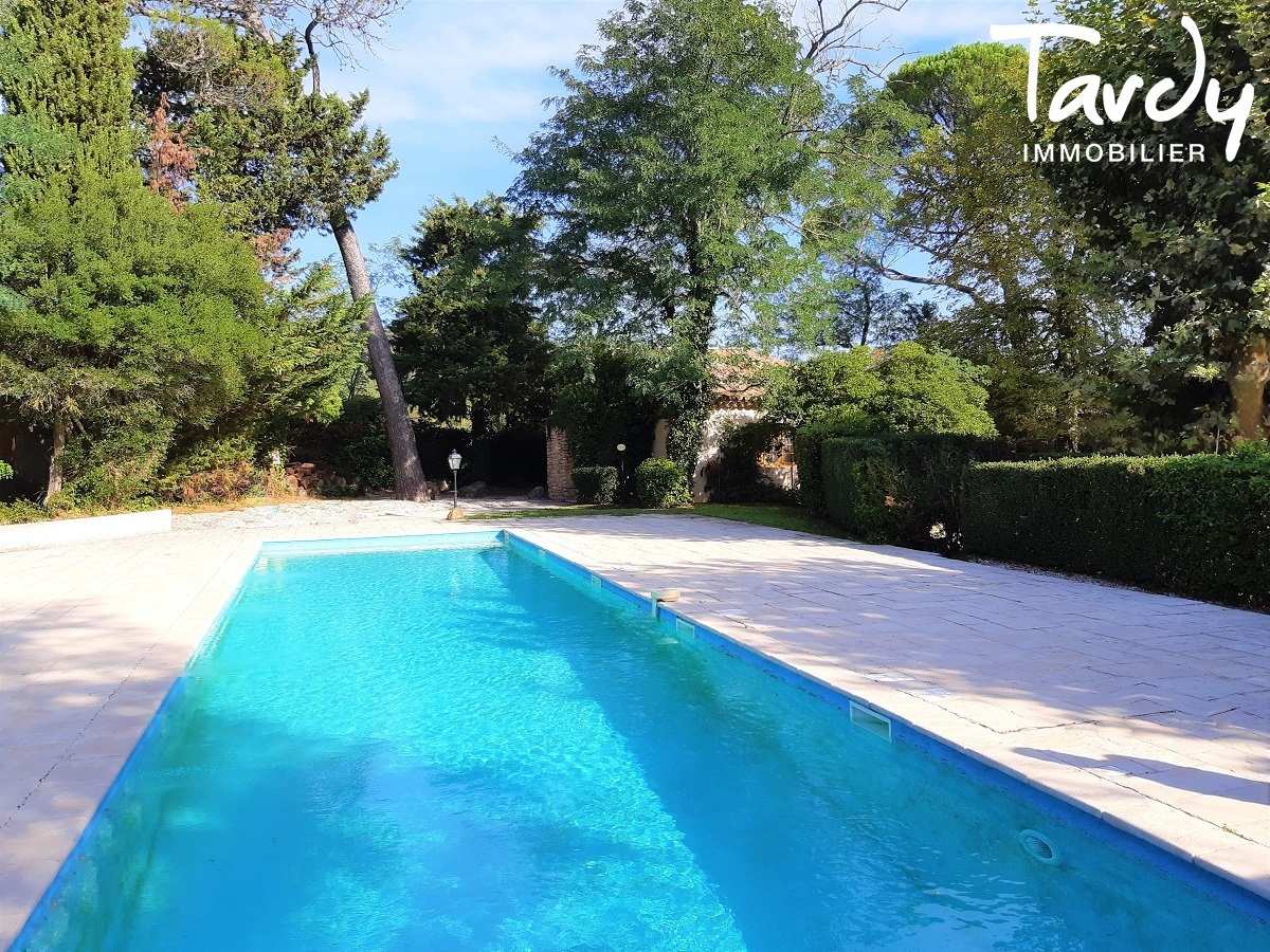 Chteau Renaissance, parc arbor - Proche 13100 AIX EN PROVENCE  - Aix-en-Provence