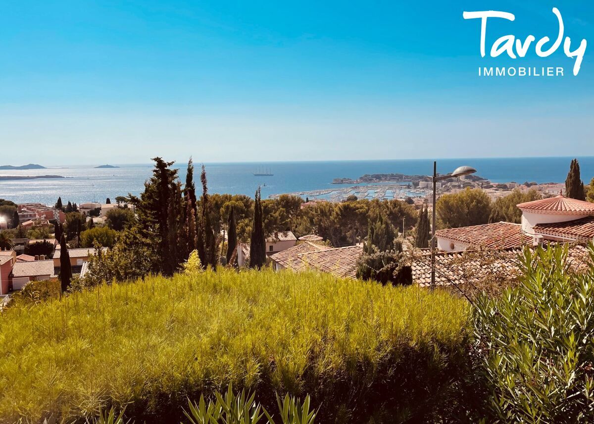 Vue mer panoramique - 83150 BANDOL - Bandol - Villa  vue mer Bandol Patte Blanche