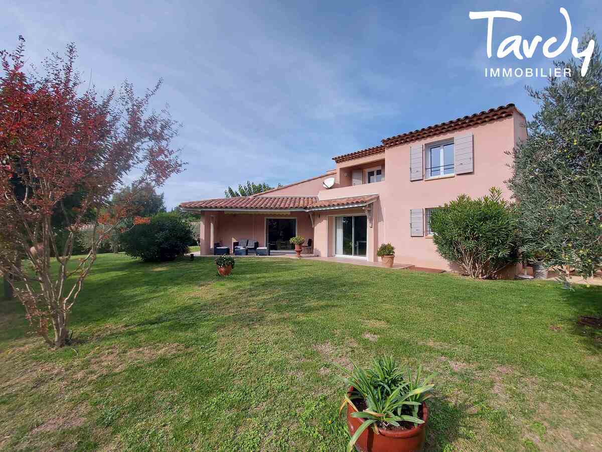 Villa rcente - belles prestations - 84360 LAURIS - Lauris