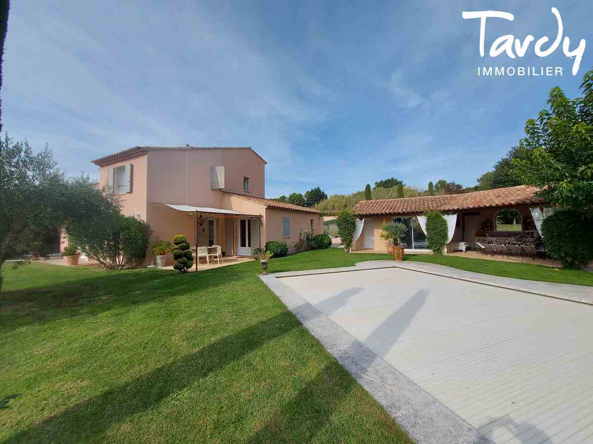 Villa rcente - belles prestations - 84360 LAURIS - Lauris