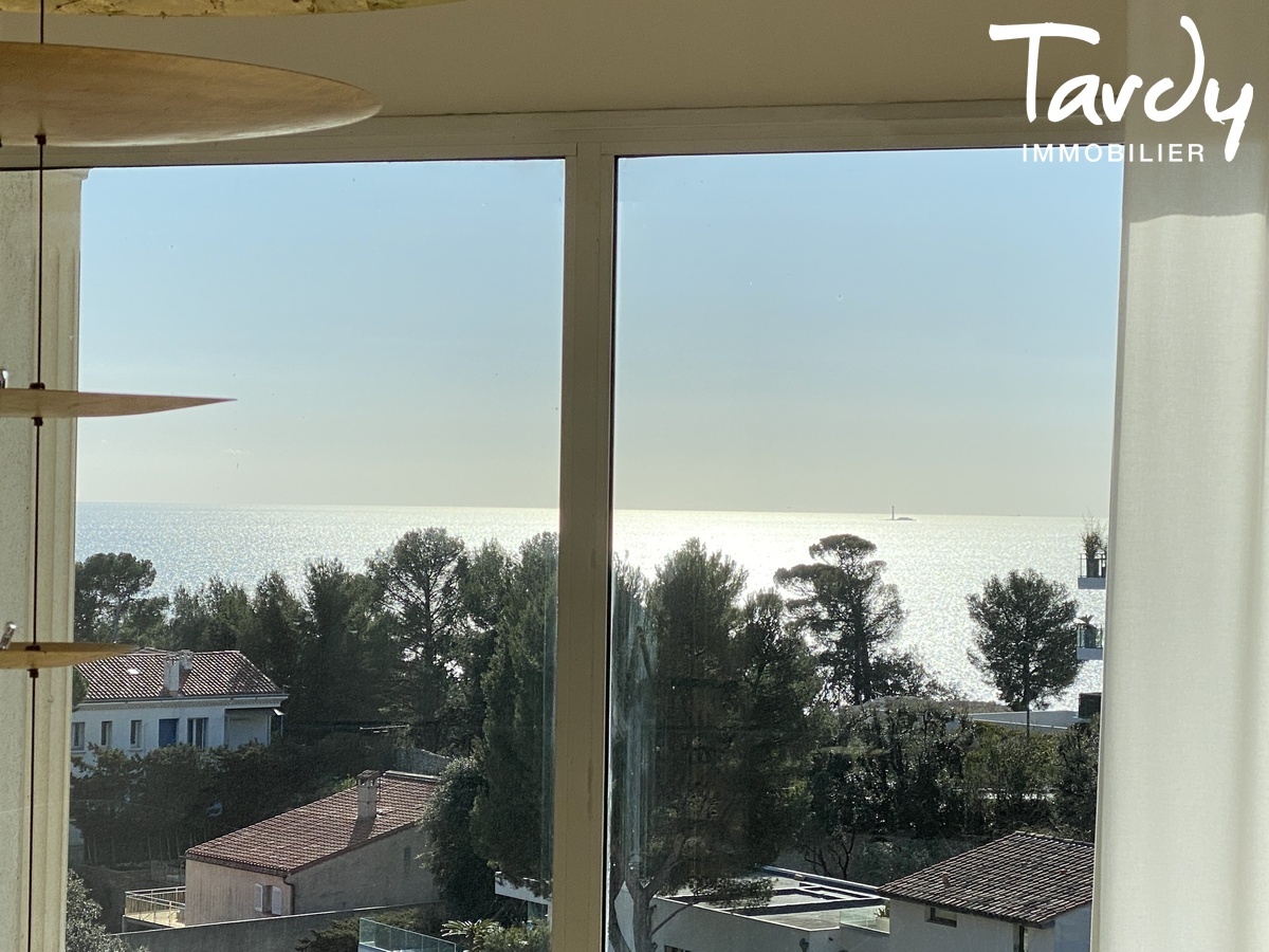 Villa vue mer dans parc s�curis� - 13007 MARSEILLE - Marseille 7�me