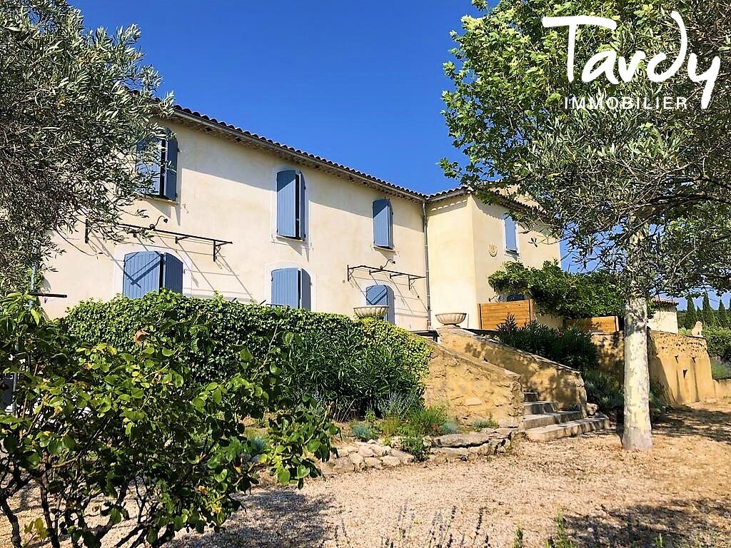 Belle bastide avec vue proche village  pied - 84160 LOURMARIN - Lourmarin