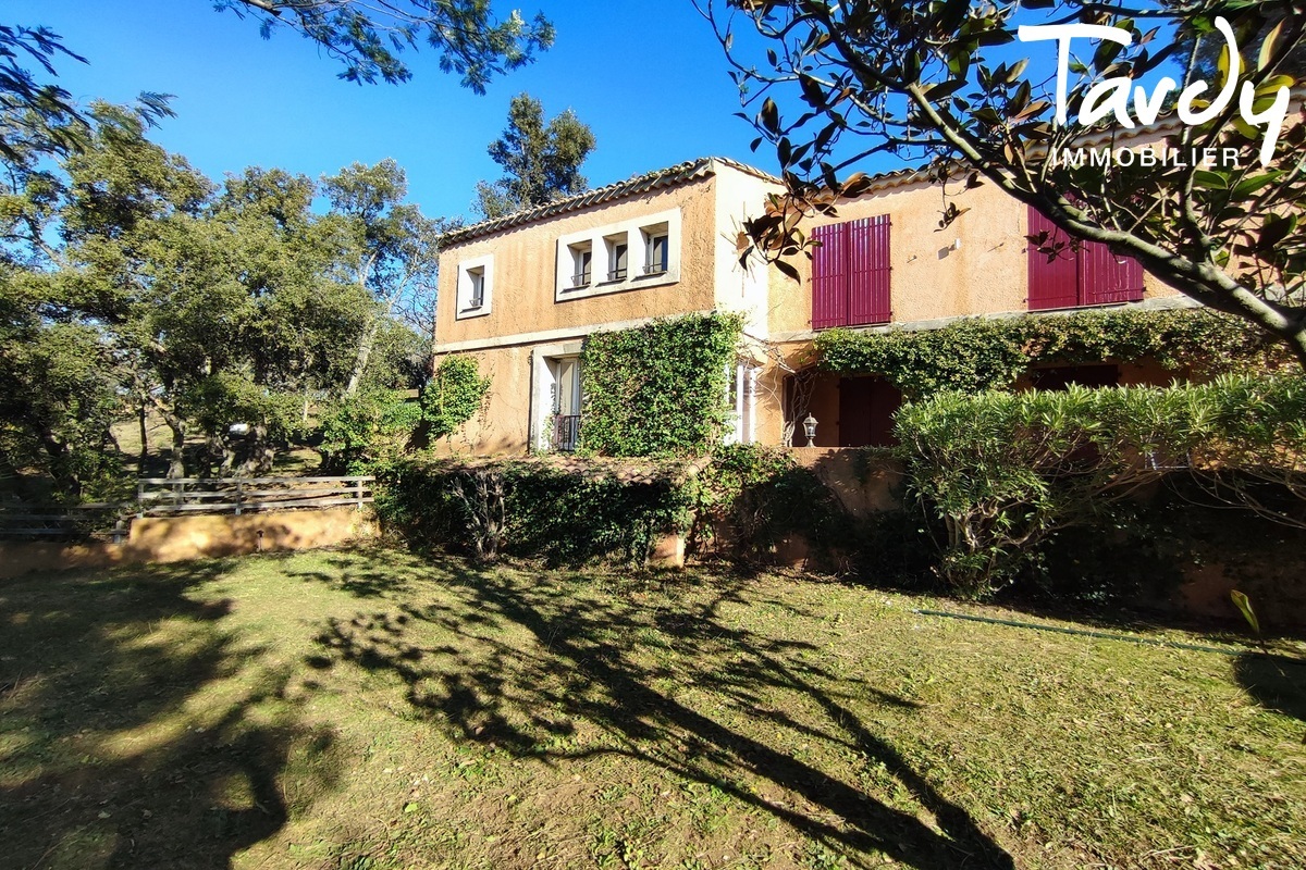 Golfe de Saint-Tropez - Proprit sur 1 ha - 83310 GRIMAUD - Saint-Tropez