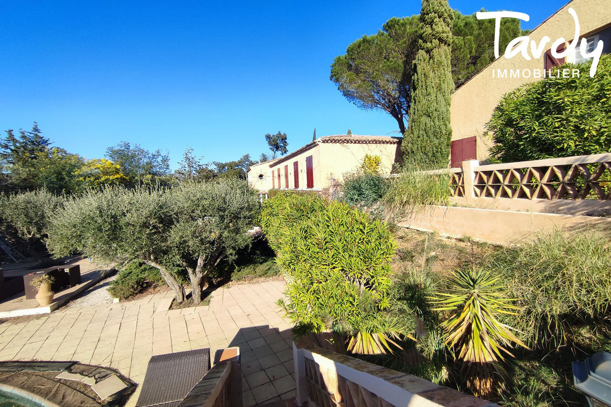 Golfe de Saint-Tropez - Proprit sur 1 ha - 83310 GRIMAUD - Saint-Tropez