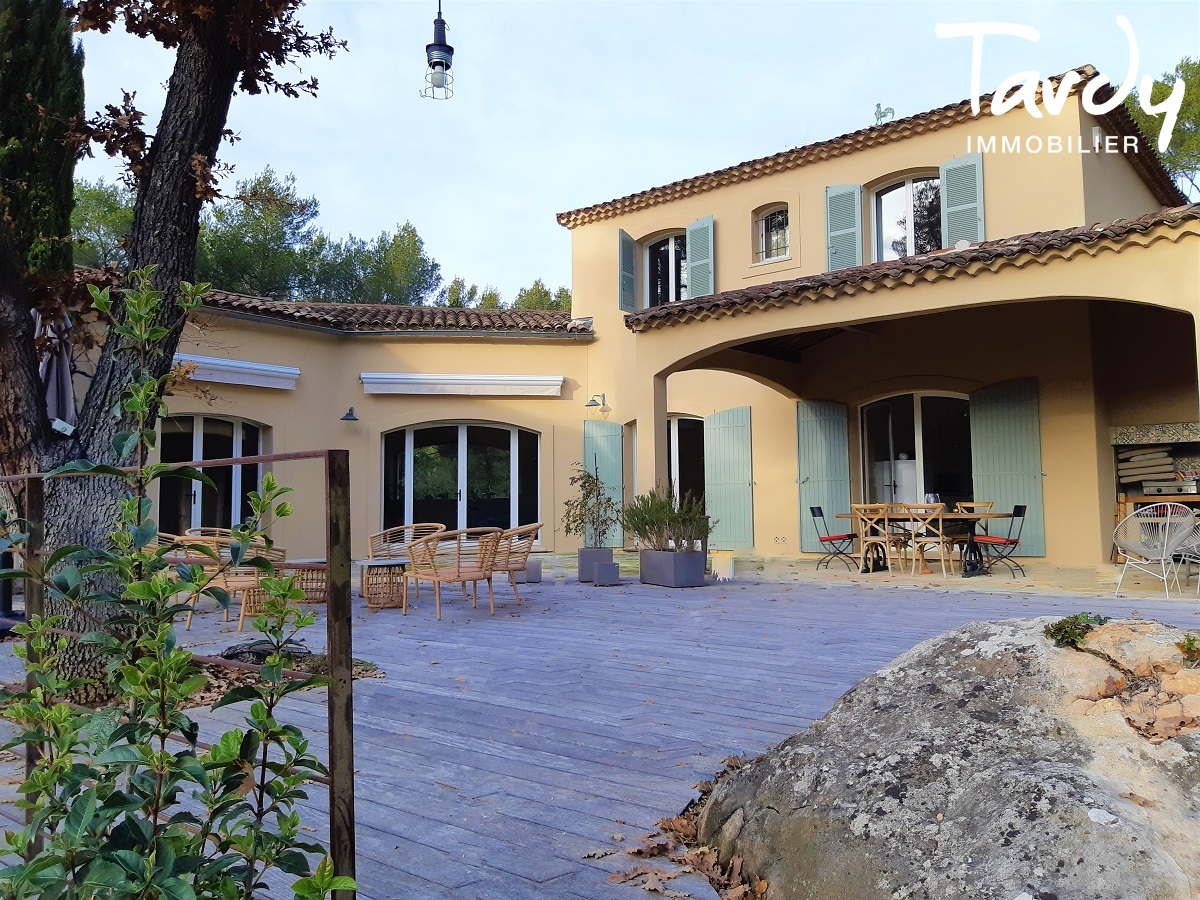 Superbe maison entirement rnove - 13 100 AIX EN PROVENCE - Aix-en-Provence