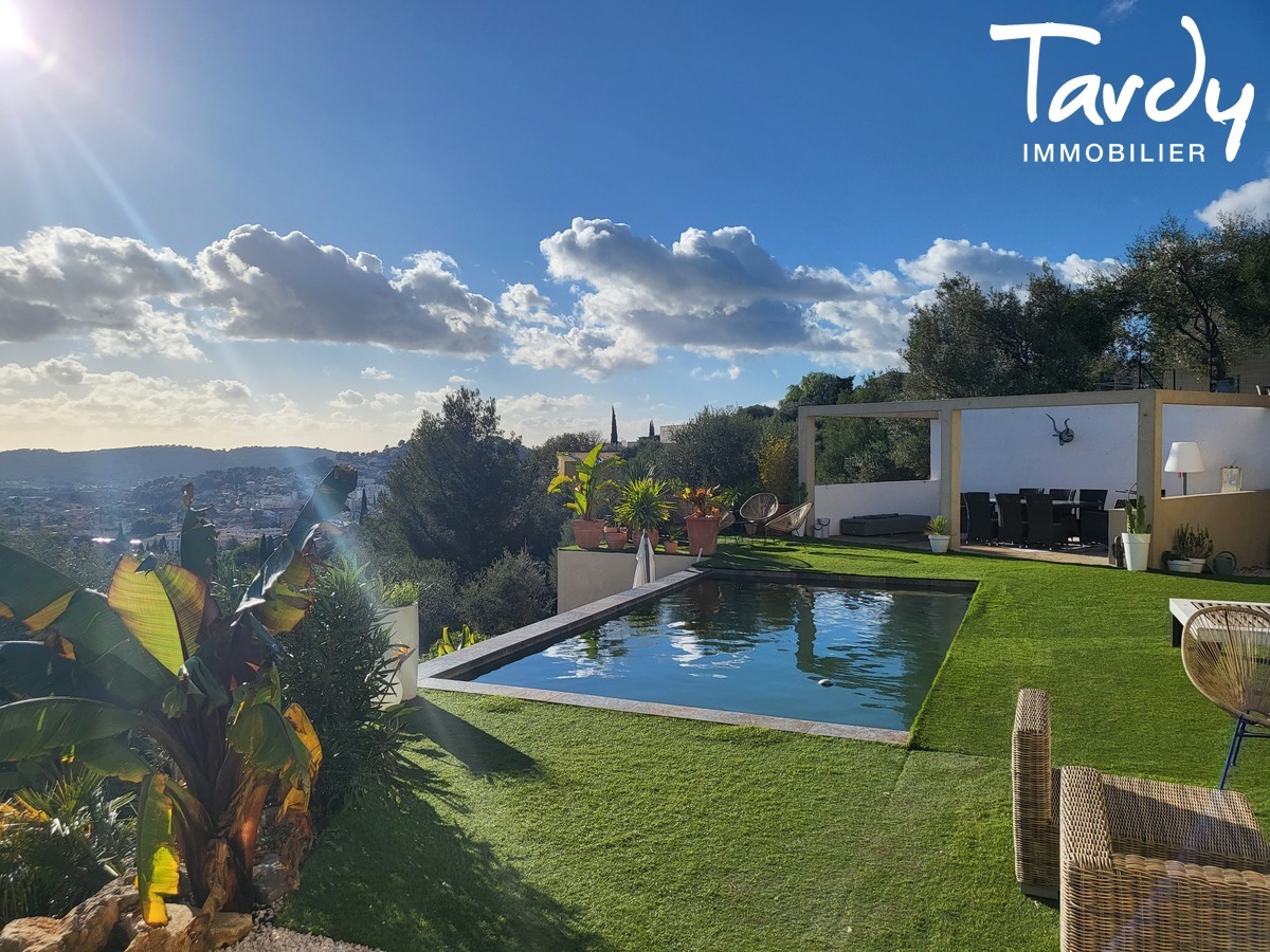 Villa rcente  la vue dgage campagne  - 83190 OLLIOULES - Ollioules - Bien atypique OLLIOULES 83190