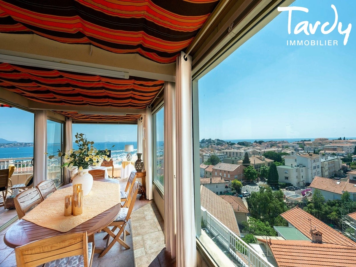 Appartement toit-terrasse, vue mer panoramique - 83150 BANDOL - Bandol