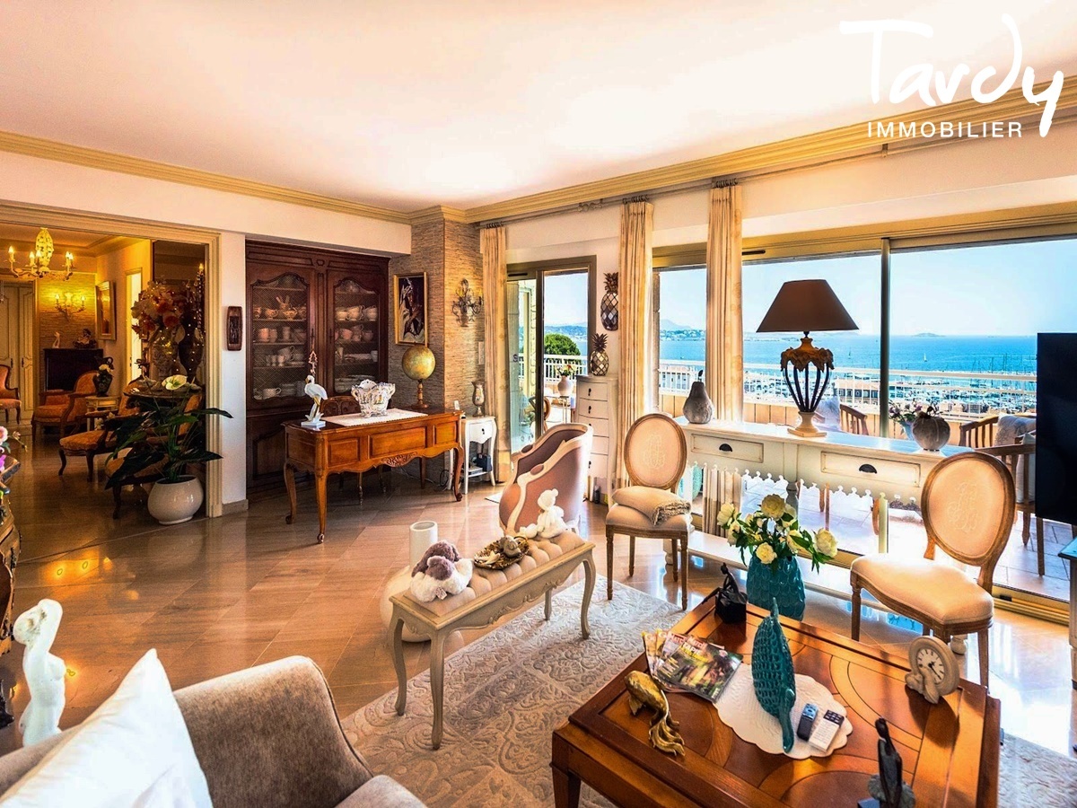 Appartement toit-terrasse, vue mer panoramique - 83150 BANDOL - Bandol