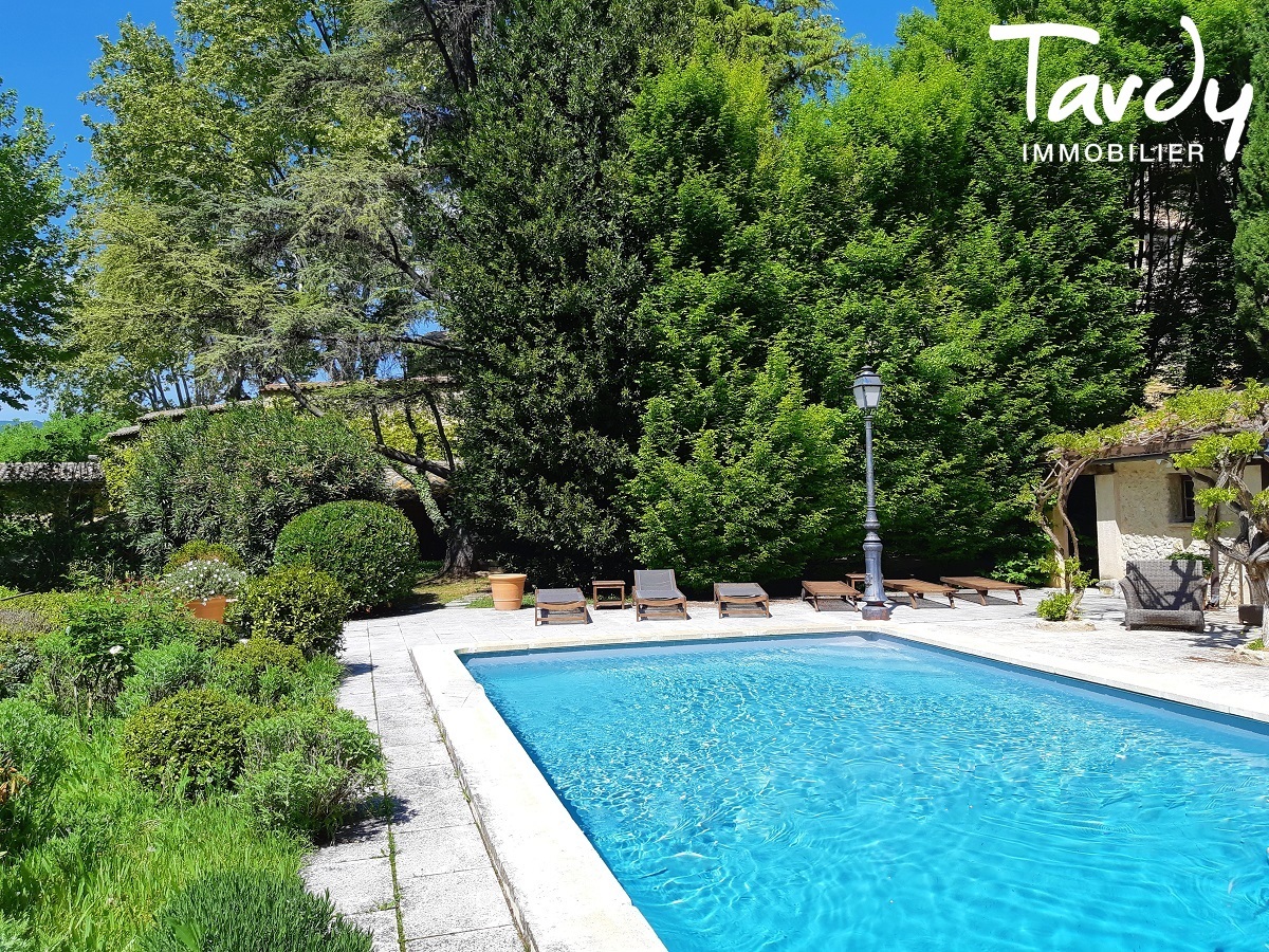 Mas du XVIme - village  pied - 84360 LAURIS - Lourmarin