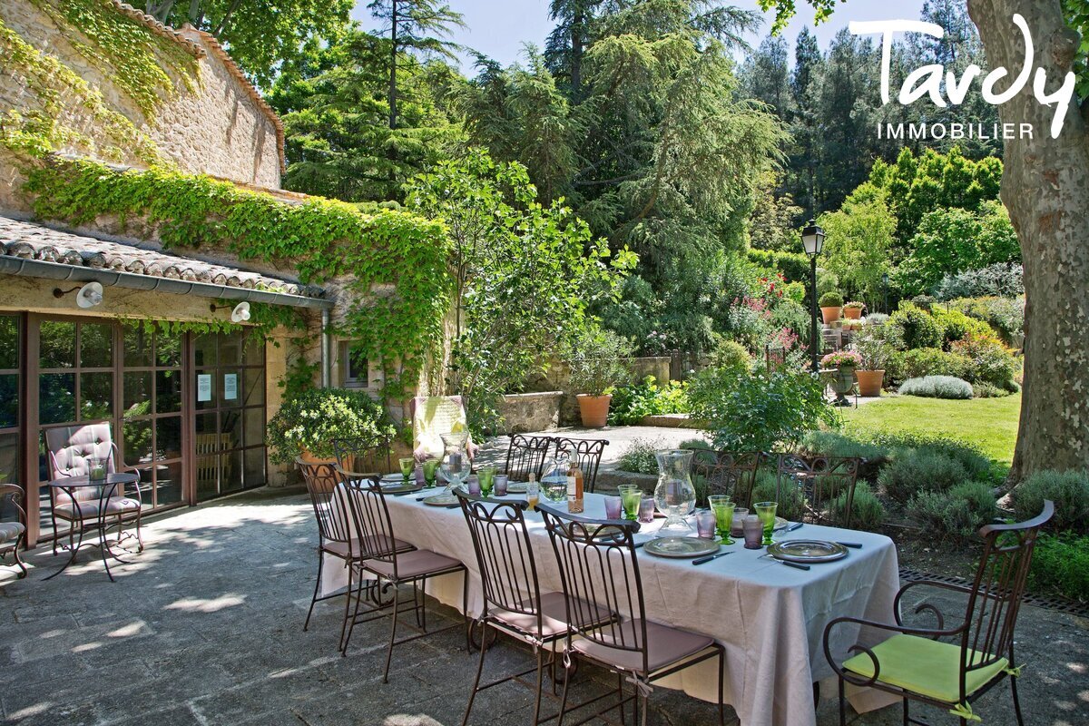 Mas du XVIme - village  pied - 84360 LAURIS - Lourmarin