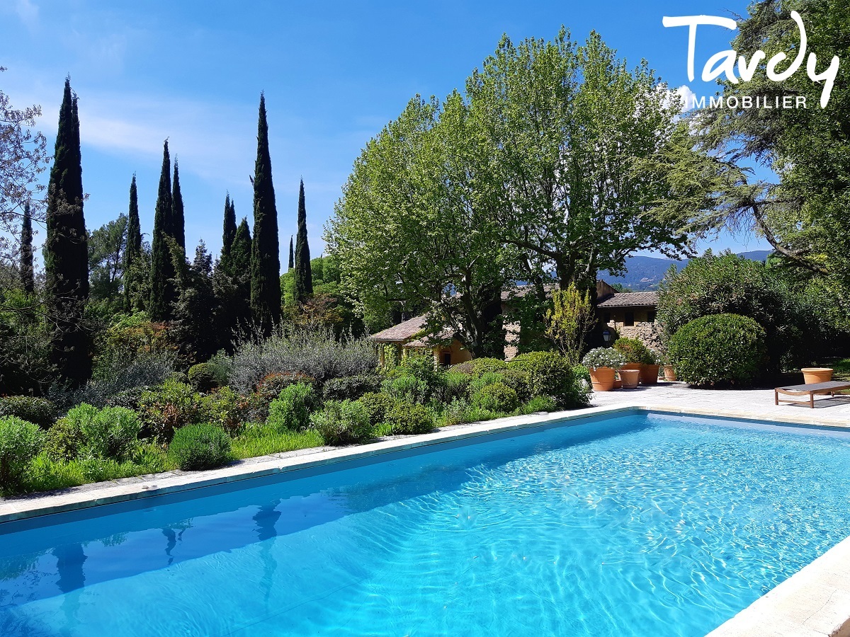 Mas du XVIme - village  pied - 84360 LAURIS - Lourmarin