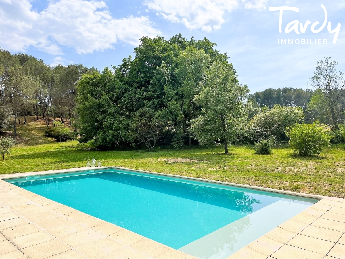 Maison de charme  - spacieuse et conviviale -  13100 AIX-EN-PROVENCE - Peynier