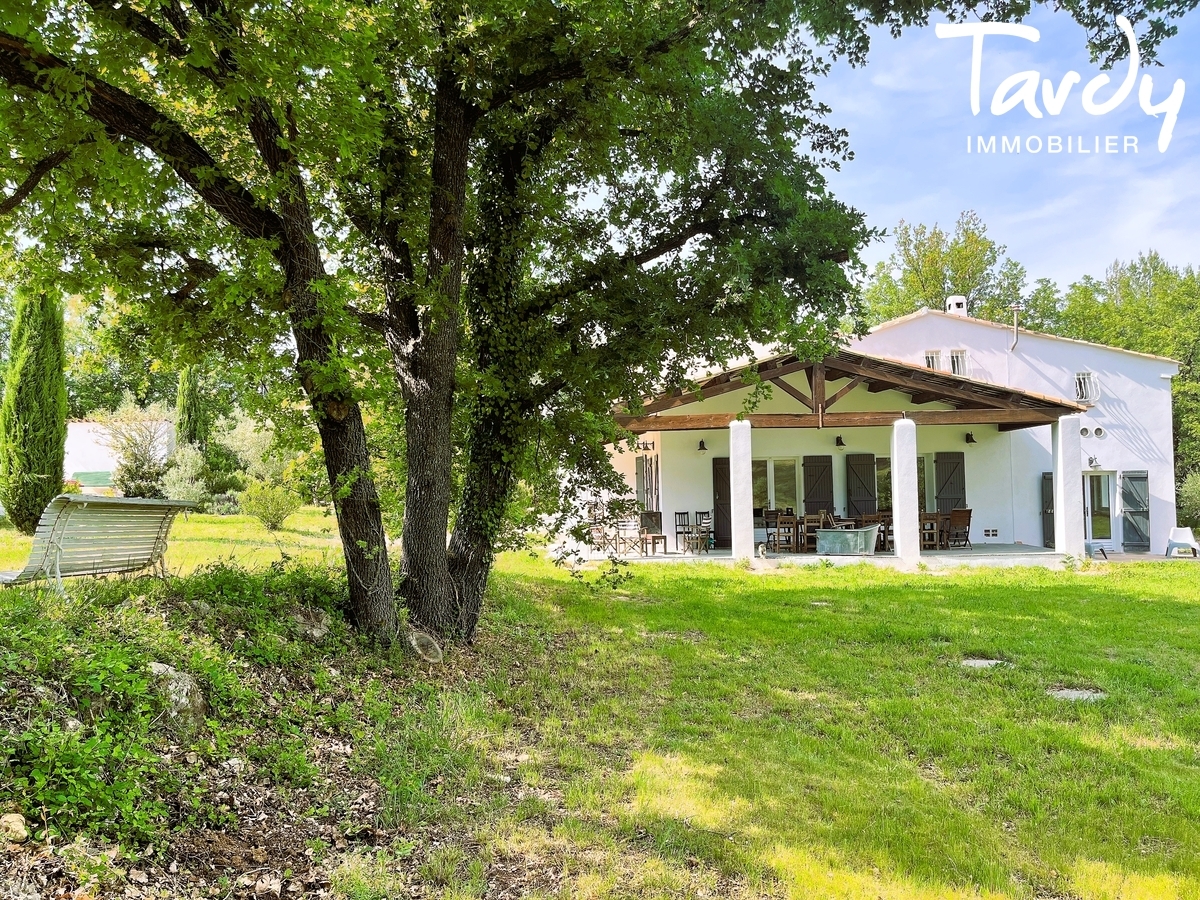 Maison de charme  - spacieuse et conviviale -  13100 AIX-EN-PROVENCE - Peynier