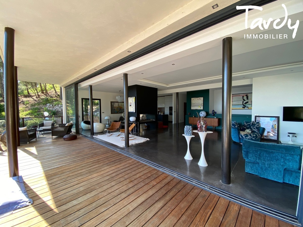 Villa d'architecte, vues mer et collines - 83150 BANDOL - Bandol