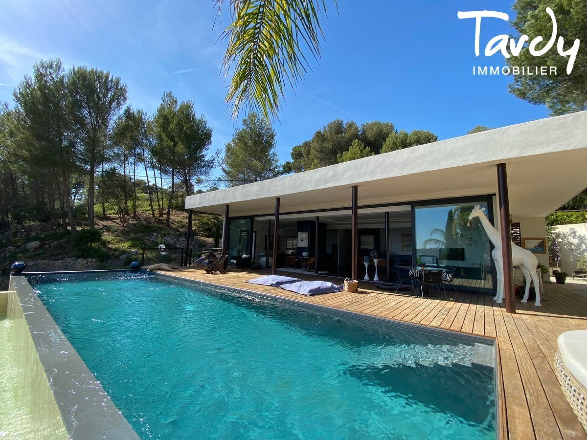 Villa d'architecte, vues mer et collines - 83150 BANDOL - Bandol - VILLA D'ARCHITECTE Tardy