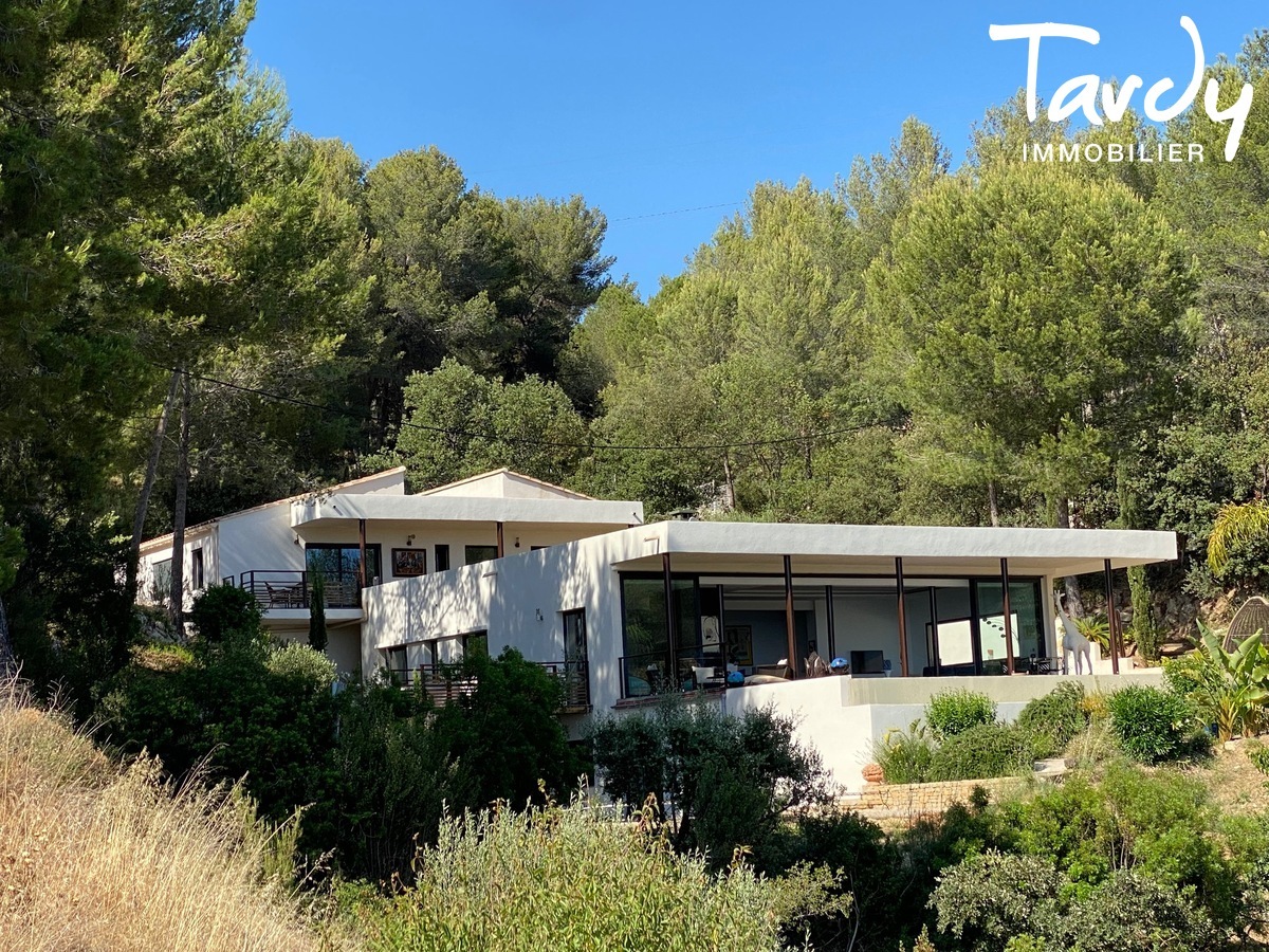 Villa d'architecte, vues mer et collines - 83150 BANDOL - Bandol - 83150 BANDOL