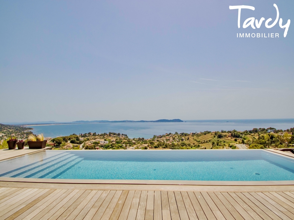 Villa contemporaine, Vue mer � 180� - 83320 CARQUEIRANNE - Carqueiranne - Carqueiranne Vue mer � 180�