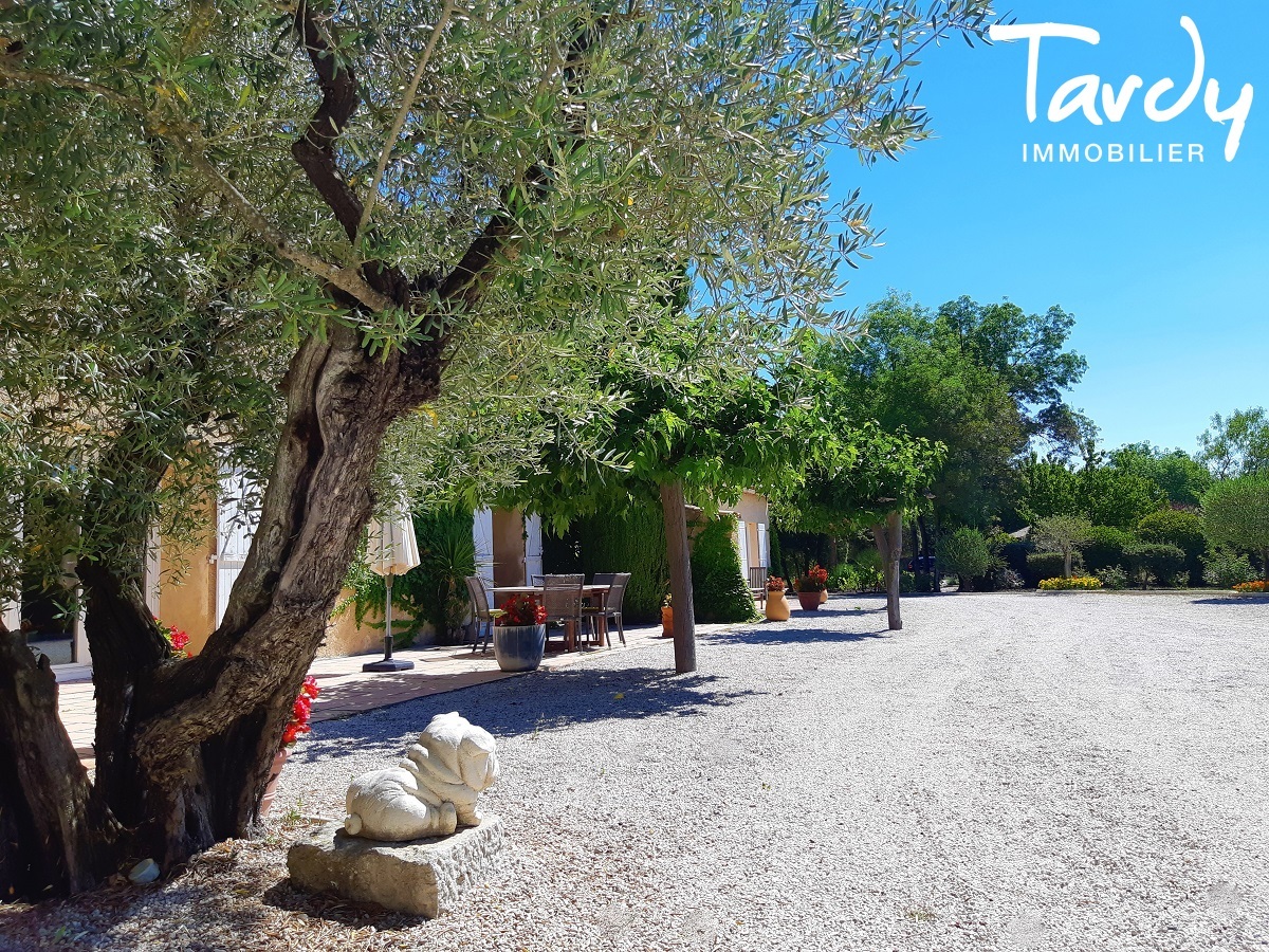 Bergerie sur 1 hectare au coeur d'un golf - Provence Verte - 40 min AIX EN PROVENCE - Aix-en-Provence