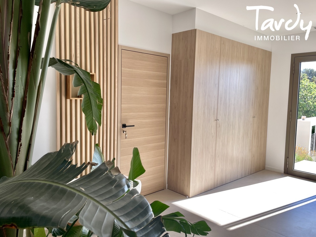 Ultra-contemporaine, vue mer, FNR - 83150 BANDOL - Bandol