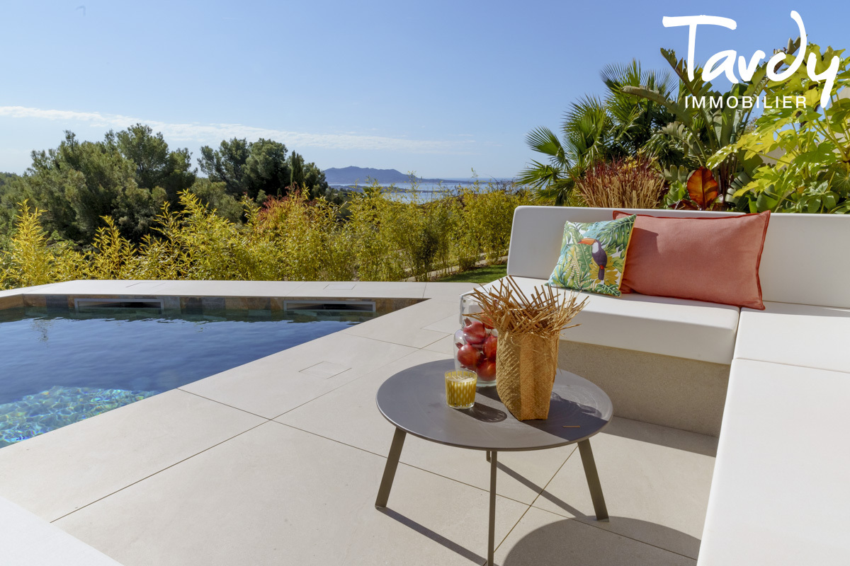Ultra-contemporaine, vue mer, FNR - 83150 BANDOL - Bandol - Villa  Bandol vue mer Tardy