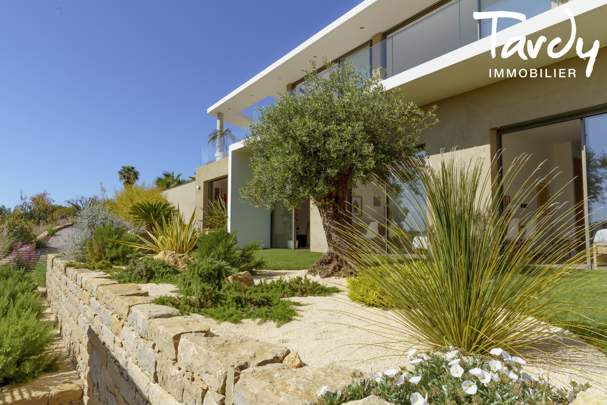 Ultra-contemporaine, vue mer, FNR - 83150 BANDOL - Bandol - Villa Tardy archi contemporaine Bandol