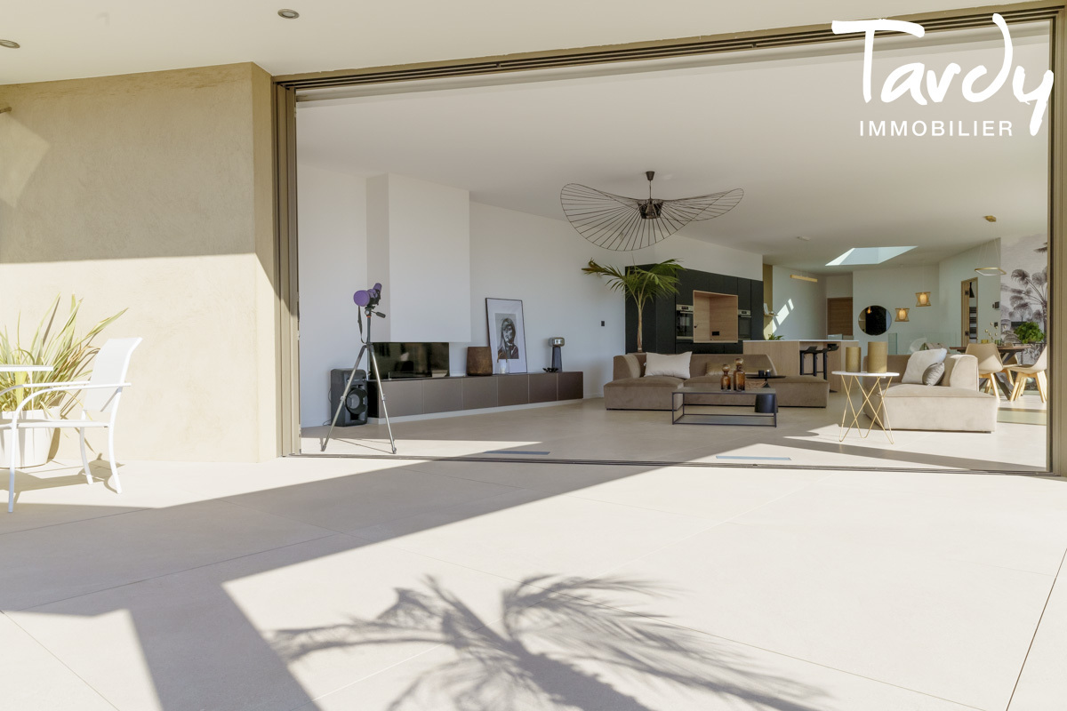 Ultra-contemporaine, vue mer, FNR - 83150 BANDOL - Bandol - Villa vue mer bandol Tardy