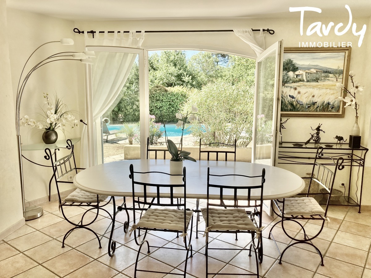 Maison avec dpendances dans le triangle d'or - 84220 ROUSSILLON - Goult - VUE DEGAGEE LUBERON 84220 ROUSSILLON