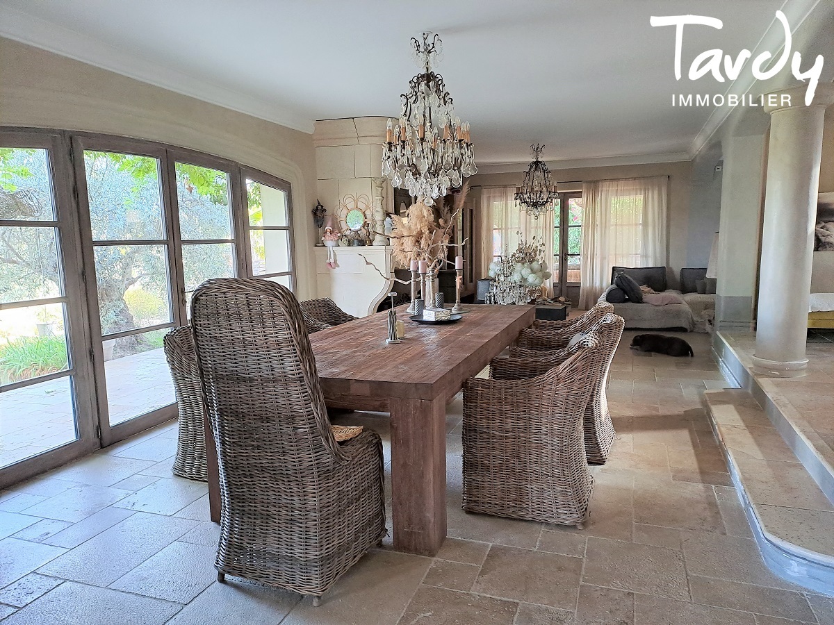 Bastide et maison d'amis - Vue  360  - 35 min 13100 AIX EN PROVENCE - Aix-en-Provence