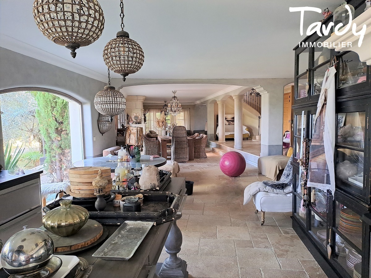 Bastide et maison d'amis - Vue  360  - 13 100 AIX EN PROVENCE - Aix-en-Provence