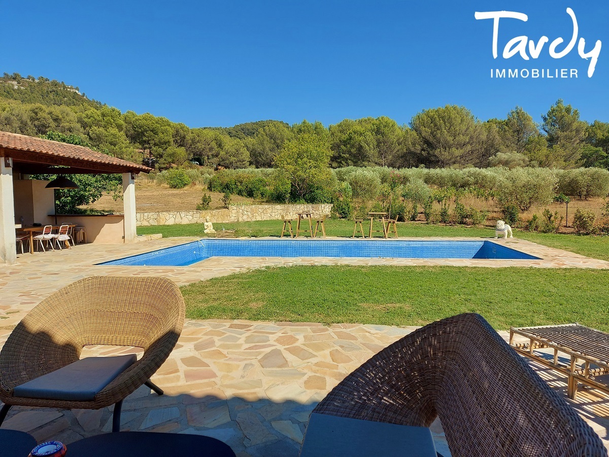 Villa rnove - Campagne - Proximit 13 100 AIX EN PROVENCE - Aix-en-Provence