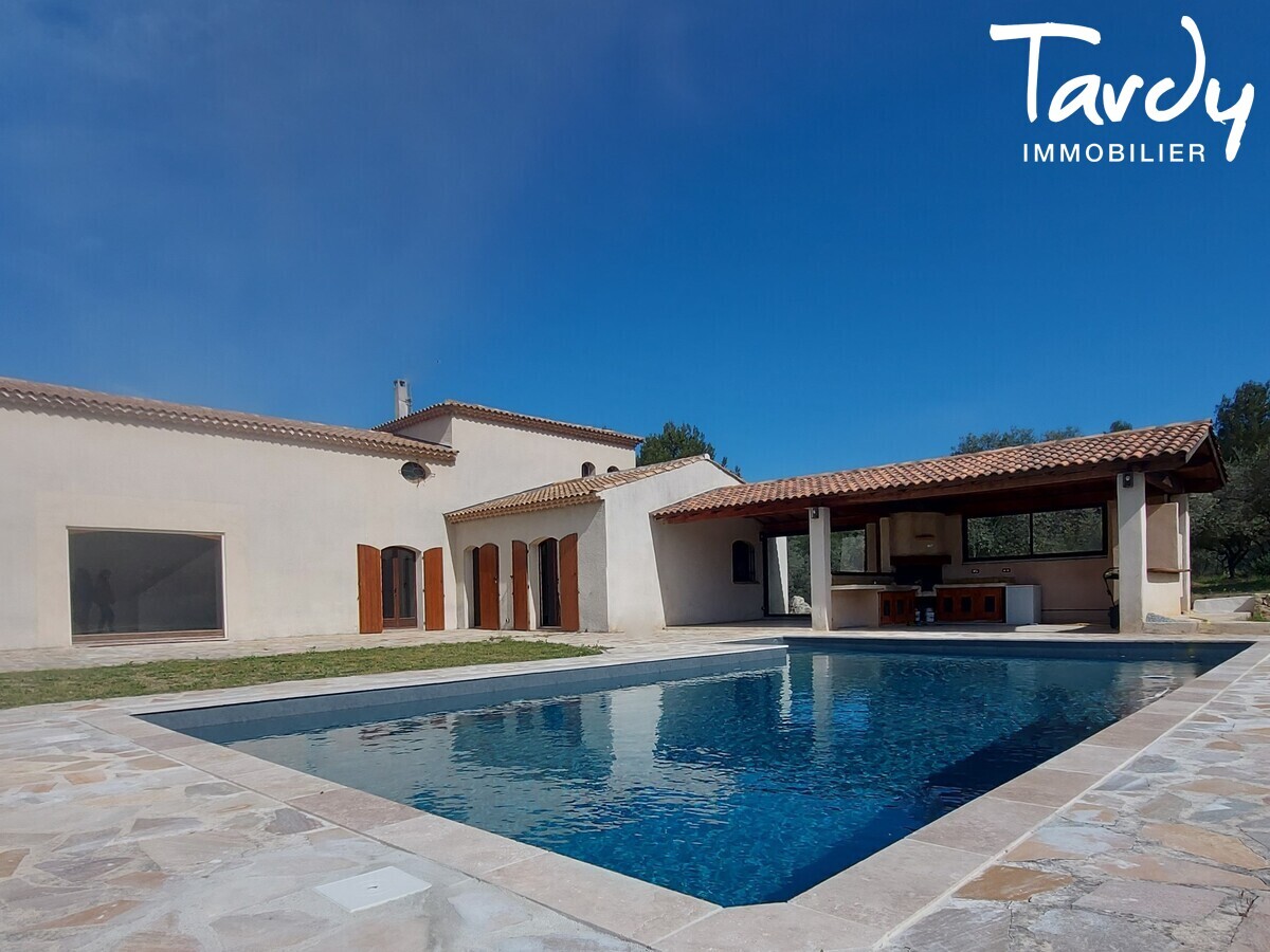Villa rnove - Campagne - Proximit 13 100 AIX EN PROVENCE - Aix-en-Provence