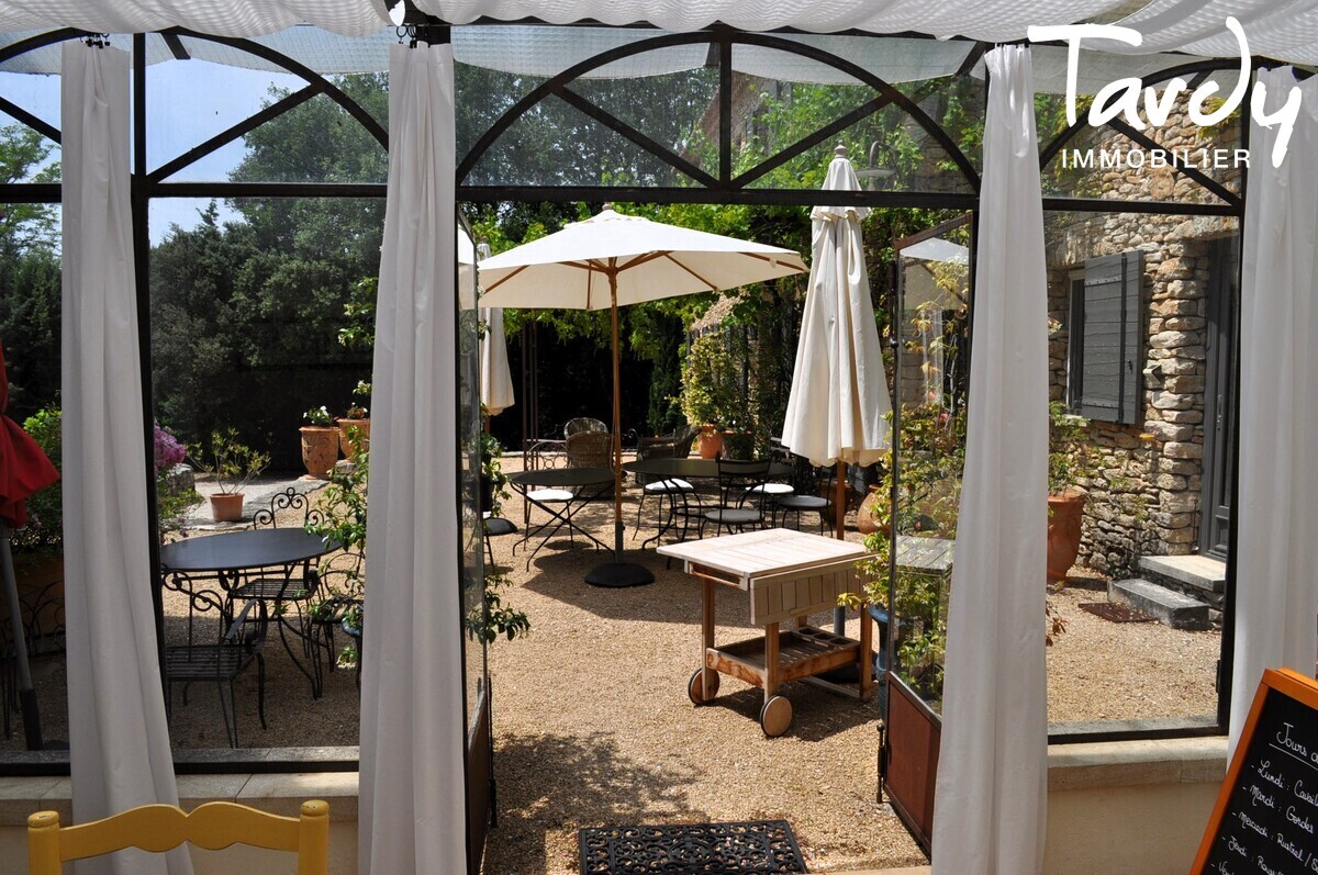 Mas en pierre au pied du Luberon - 84220 GORDES - Gordes - PROPRIETE AU COEUR DU LUBERON 84220 GORDES