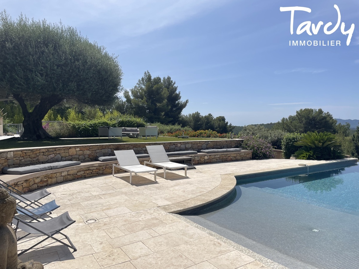 Villa plain pied, vue mer, terrain plat - 83110 SANARY-SUR-MER - Sanary-sur-Mer -  Sanary sur Mer, Villa rcente vue mer Tardy Immobilier
